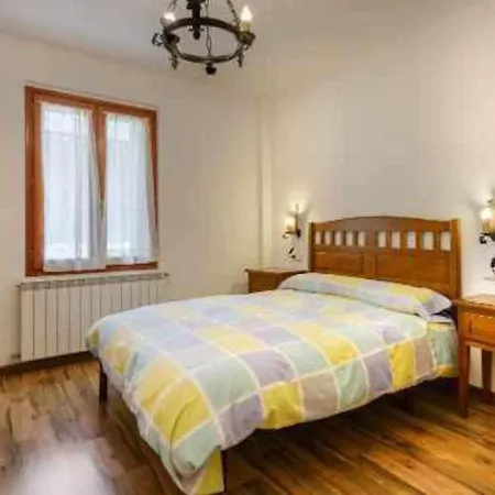 Edificio Caperan 1 Panticosa