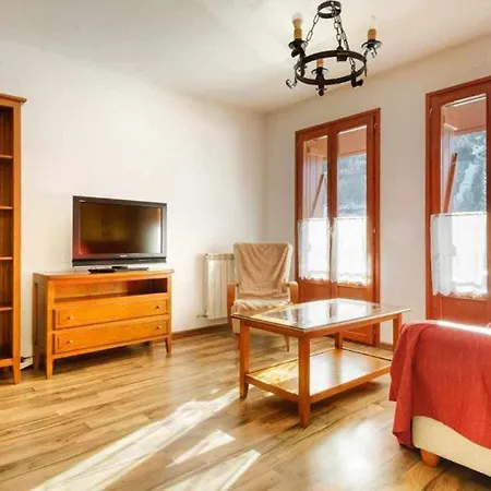 Edificio Caperan 1 * パンティコサ