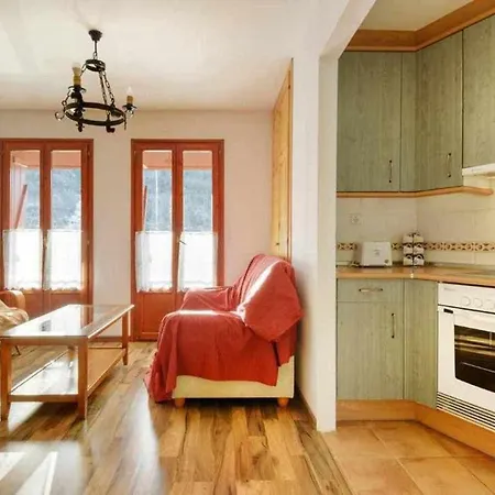 Apartamento Edificio Caperan 2hab O Hab Familiar Wowrural